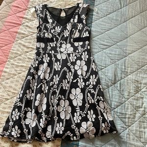 Betsey Johnson skater dress semi-formal size 2